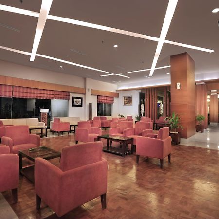 Aston Tanjung City Hotel Екстериор снимка
