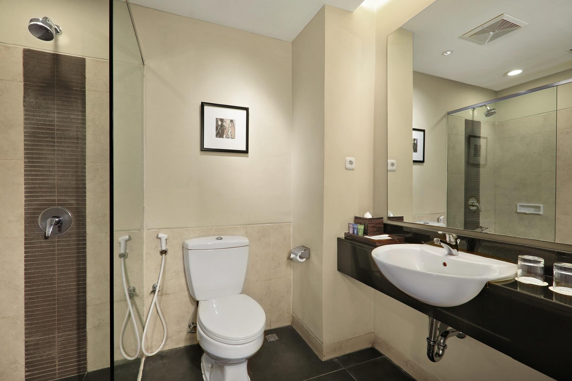 Aston Tanjung City Hotel Екстериор снимка